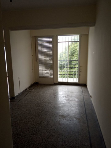 Oportunidad!! 1 Dormitorio General Flores Y Robison