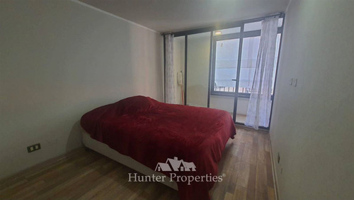 Departamento En Venta De 2 Dorm. En Santiago