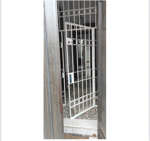 Alquilo Casa De 4 Dormitorios En Paso Molino
