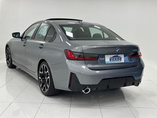 BMW 320i 2.0 M Sport Active Flex Aut. 4p
