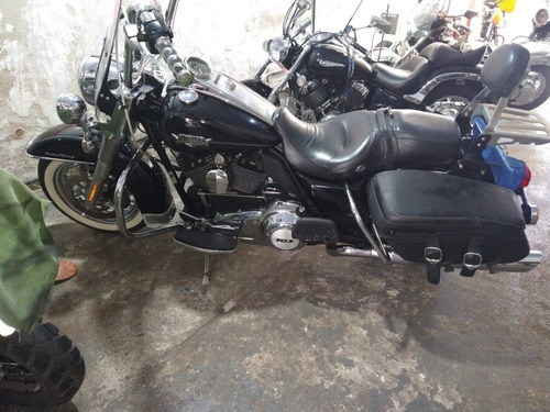 Imagem 1 de 9 de Harley Davidson Road King Classic