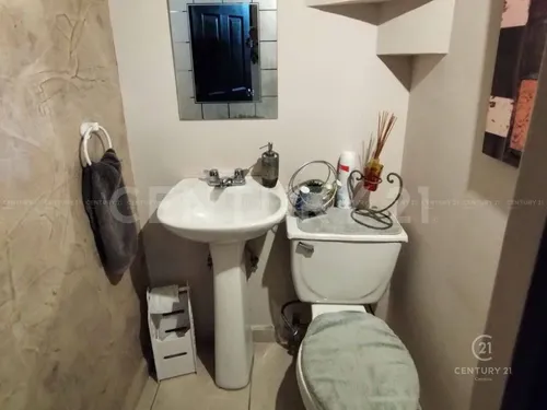 Casa En Venta En Santa Clara Etapa V Etpa, Chihuahua Chih.