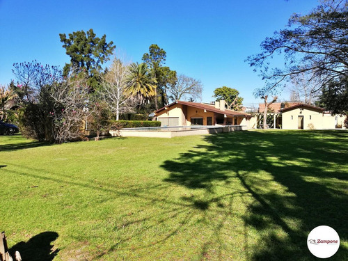 Imagen 2 de 30 de Venta Casa Quinta 3449 M De Lote, 409 M Cubiertos, Amplia Pileta Y Parque Soñado, Garin, Escobar