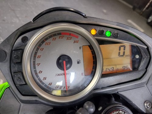 Kawazaki Z-750 2011 Com Apenas 57.000 Km