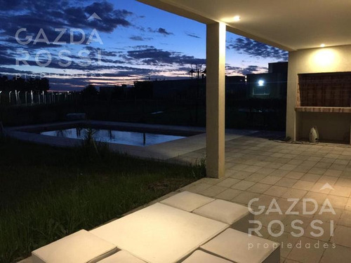 Imagen 12 de 14 de Excelente Casa Moderna Con Piscina, En Venta, Barrio Privado La Horqueta, Canning.