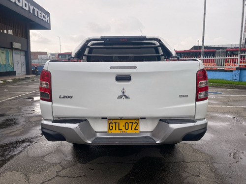Mitsubishi L200 2.5l
