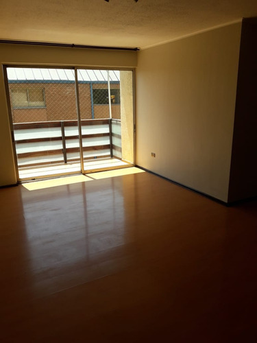 Excelente Depto. 1 Dorm. En Suite, 1 Estac. 1 Bod.