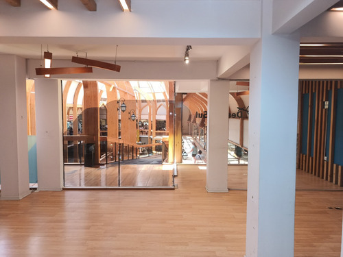 Alquiler Local Comercial 60 M² En Galería Del Sol, Bariloche.