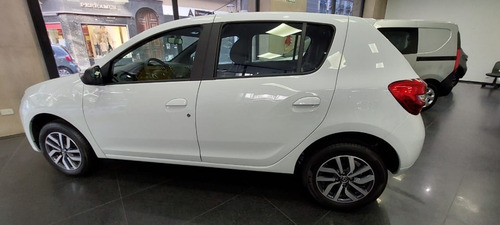 Imagen 20 de 25 de Renault Sandero 0km #vh