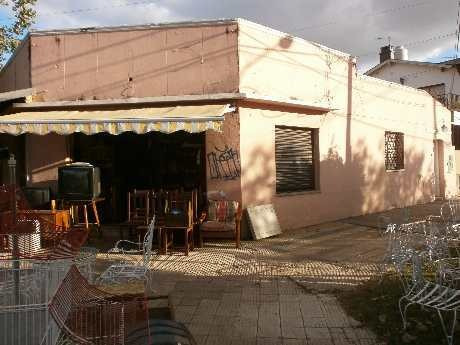 Imagen 2 de 6 de Local Con Vivienda En Venta Cond En Ituzaingo Norte