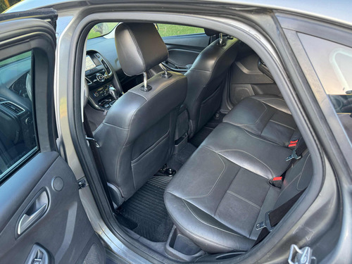 Ford Focus III 2.0 Sedan Titanium At6
