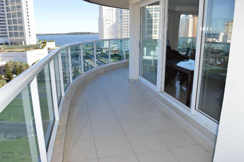 Departamento En Casino Tower