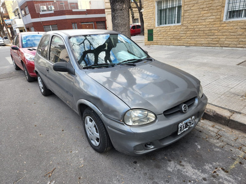 Chevrolet Corsa Classic 1.6 Gl Aa Dh