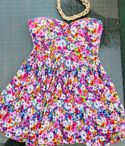 Hermoso Vestido Strapple Floreado