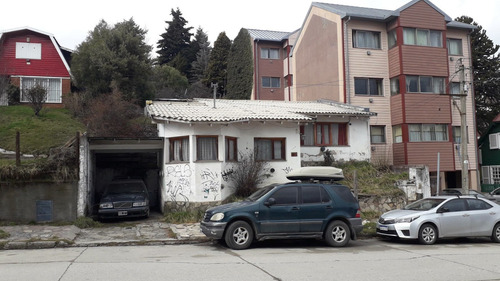 Venta Lote C / Mejoras Apto Edificio. Céntrico - Bariloche