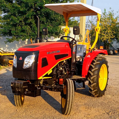 Imagen 9 de 15 de Tractor Agrícola Viñatero Angosto Roland H025 Traccion Doble