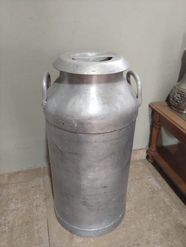 Antiguo Tarro Lechero Original Tambos Gándara. (Usado)