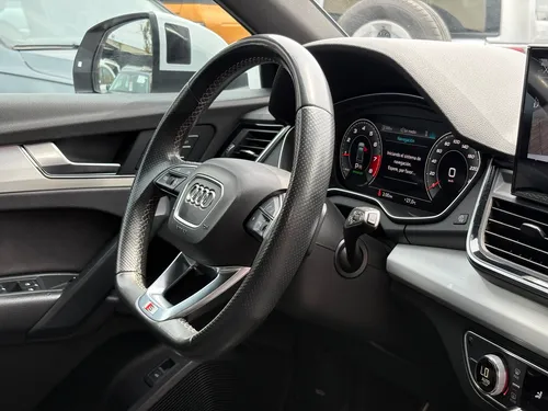 Audi Q5 2.0 L 45 Tfsi S Line Dsg