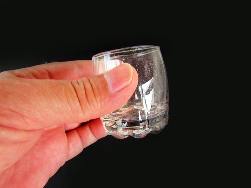 Imagem 4 de 8 de Lote De 6 Copos Pequenos Fundo Grosso Licor Aguardente 65ml