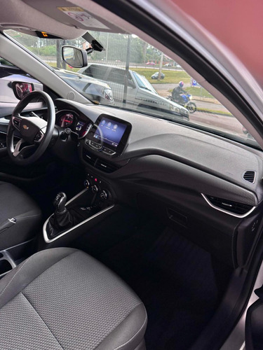 Chevrolet Onix plus 1.0 Lt 2 4P