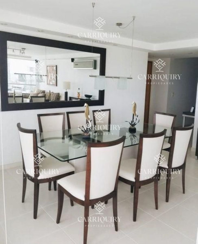 Imagen 4 de 13 de Apartamento En Alquiler Temporario Playa Mansa 3 Dormitorios