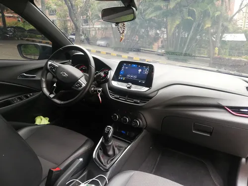 Chevrolet Onix 1.0T Rs Mt