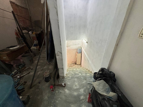Ji 25-18345. En Venta Terreno De 240m2 Con Bienhechurías, Ubicado En Guatire.