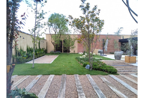 Residencia En San Miguel De Allende 2000m2