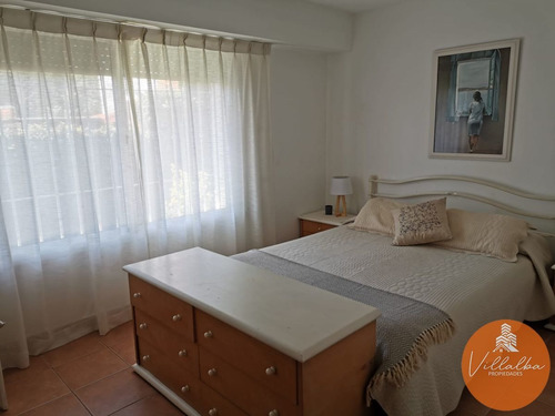 Imagen 5 de 12 de Casa En La Zona De La Mansa .