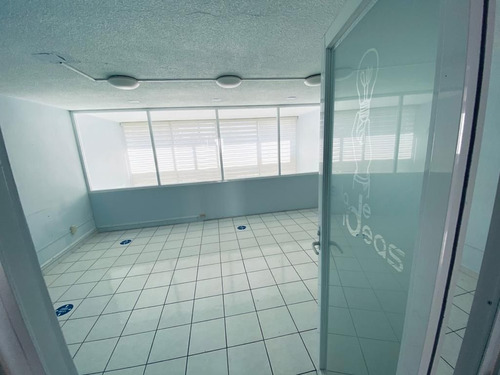 Oficinas En Renta En Jardines Del Bosque