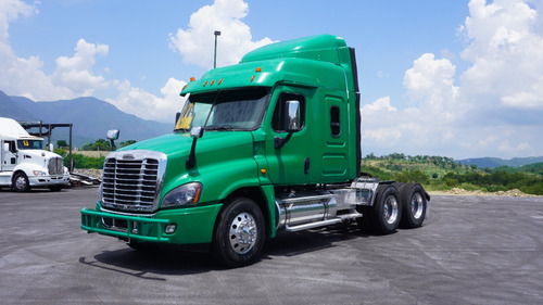 Cascadia Dd 15 2017 Nacional Allende, Nl. Mty