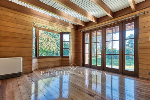 Acogedora Casa Estilo Sureño, Puerto Varas