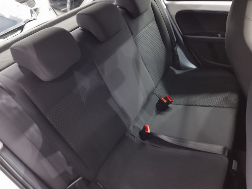 Imagem 10 de 12 de Volkswagen Cross Up 1.0 Mpi 12v Manual 2017