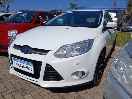 Ford Focus 2.0 Titanium Flex Powershift 5p