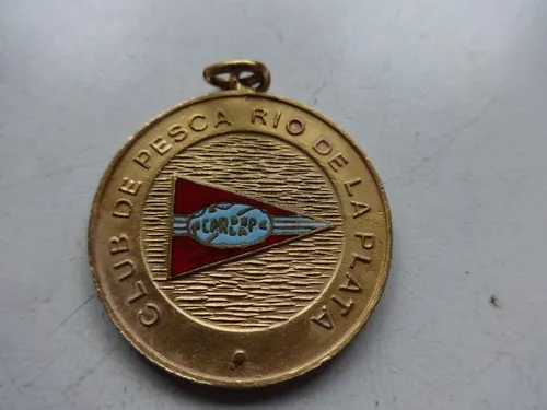 Medalla Club De Pesca Rio De La Plata Antiguo Punta Lara (Usado)