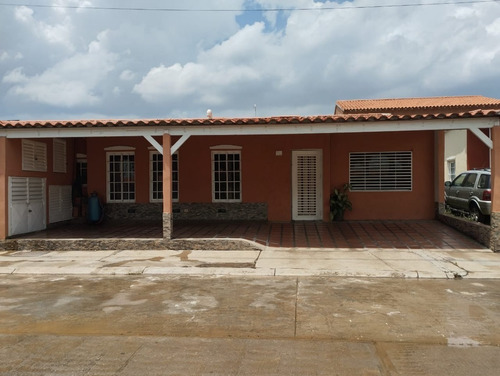 Jgm Asein2507 Vende Amplia Casa En Ciudad Alianza, Guacara Edo. Carabobo