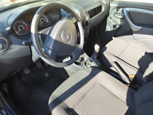 Renault Sandero Exprecion 2013