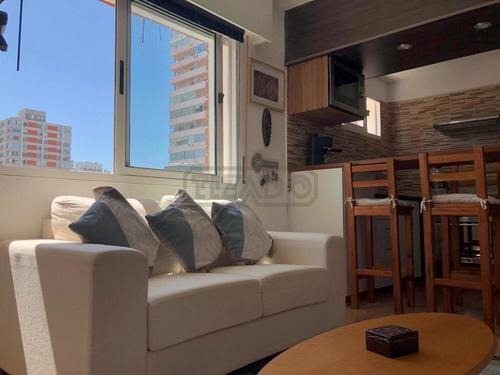 Venta Apartamento 2 Dormitorios Cochera Edificio Isla De Lobos Avenida Gorlero Península Punta Del Este Maldonado