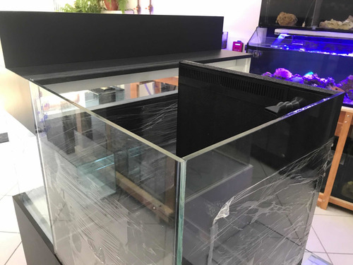 Imagem 6 de 9 de Aquario Cubo 50x50x50 + Sump - Vidro 8mm + Movel Preto
