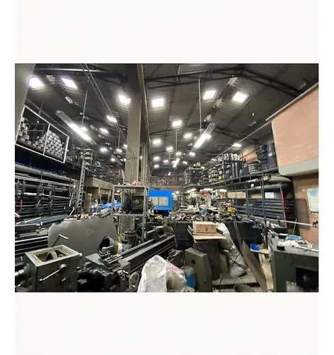 Bodega En Venta 1953 M², Excelente Ubicacion Al Norte De Bogota