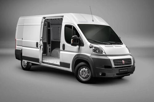 Imagen 2 de 6 de Fiat Ducato Furgon Maxi Cargo 2.3 Okm 2022