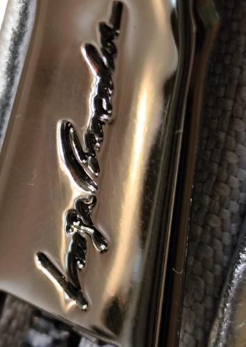 Bolsa Luiza Barcelos Pequena Meia Lua Rebites 77770953 Cor Prata Desenho Do Tecido Metal