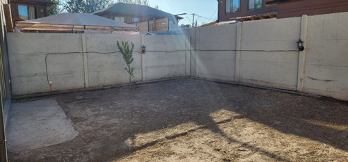 Se Vende Casa 3d 2b Con Loggia 4 Estacionamientos Buin