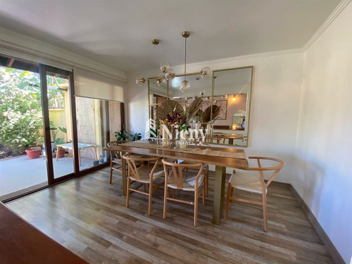 Casa Un Piso 5d 3b En Condominio, Venta San Juan Machalí