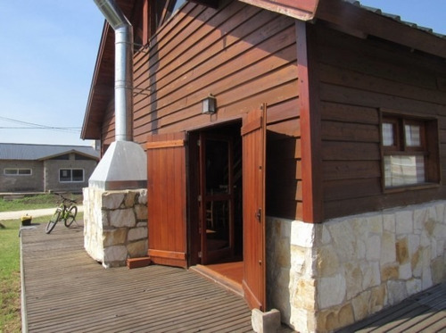 Imagen 11 de 14 de Hermosa Cabaña En Las Lomas De Miramar - Barrio Cerrado