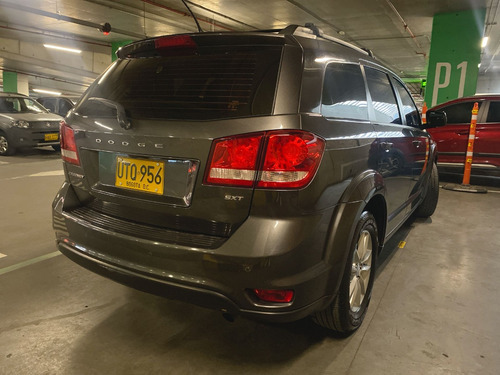 Dodge Journey 2.4 Sxt Fl