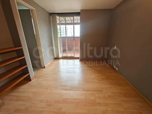 Apartamento En Arriendo Los Balsos 472-7028