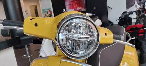 Imagen 20 de 23 de Vespa Gts 300 Super 300 Super