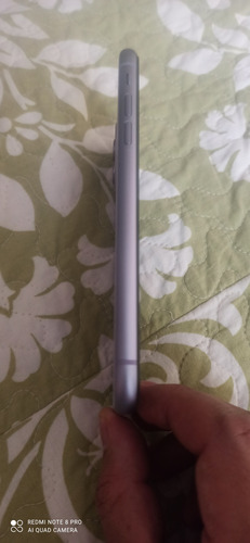 Apple Iphone 11 (64 Gb) - Morado - Perfecto Estado Morado (Usado)