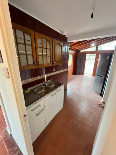En Venta Casa Ubicada En Peñalolen, Los Maitenes De Vespucio